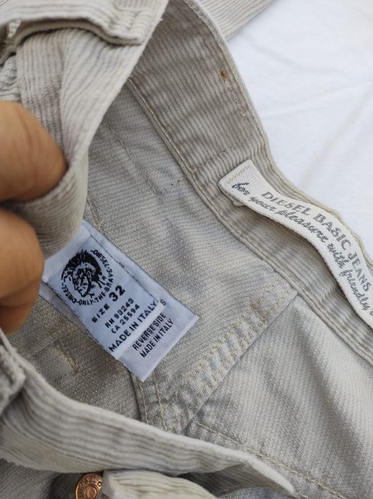 Blugi Diesel Mix catifea raiați Dama sau unisex