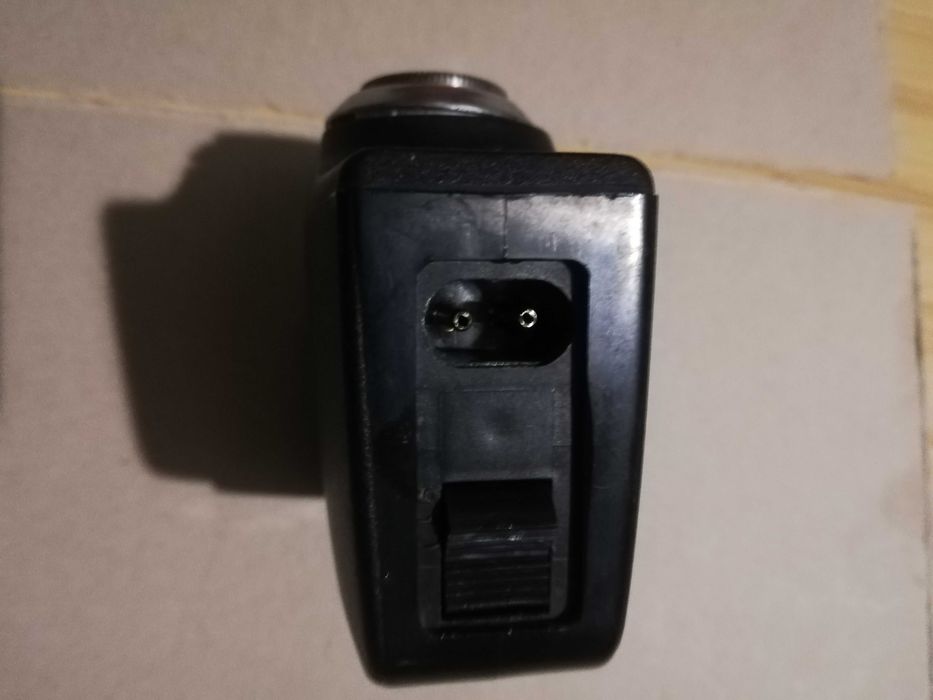 Aparat electric de barbierit -functional