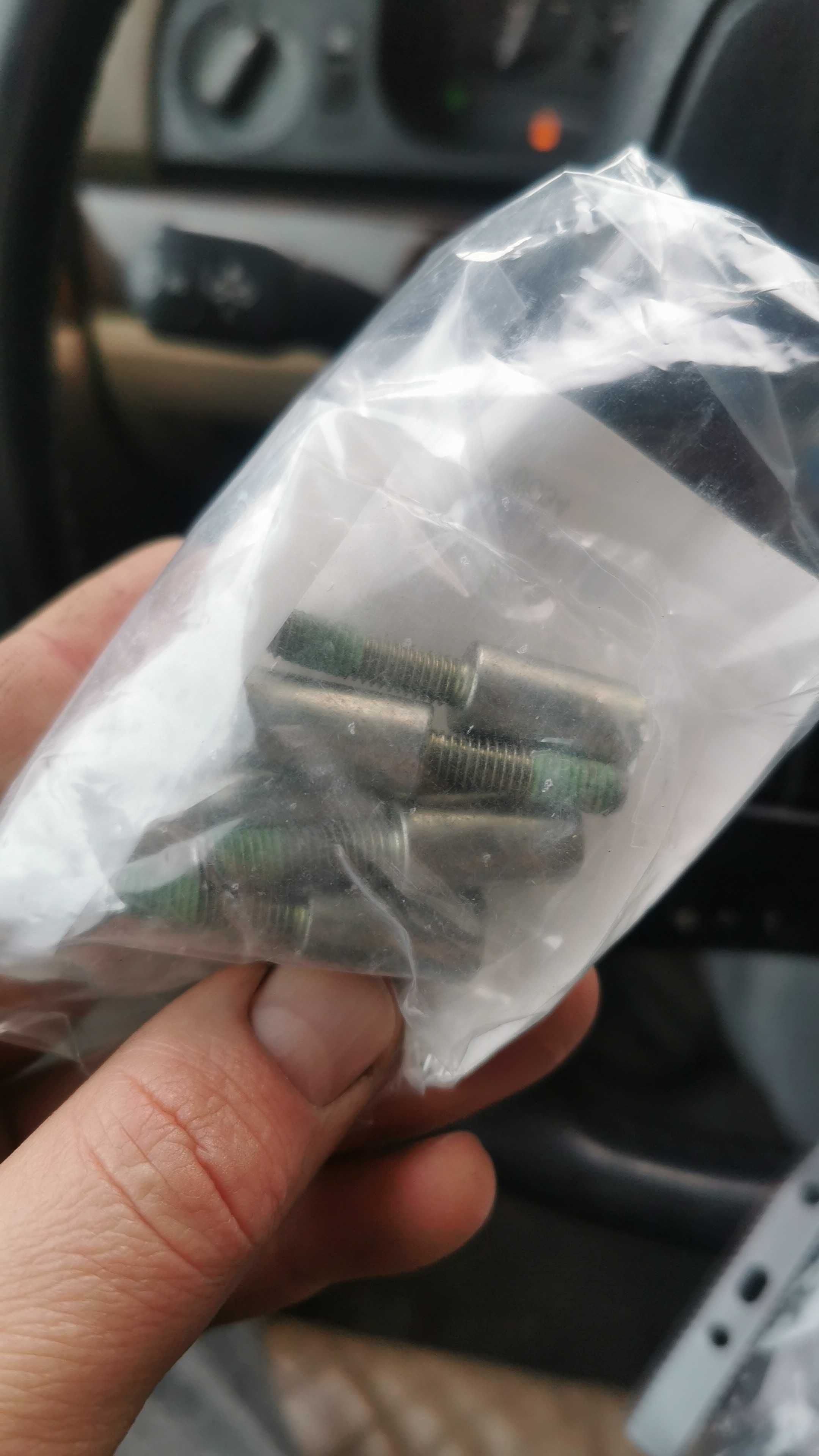 Болтове вакуум помпа M47 M57