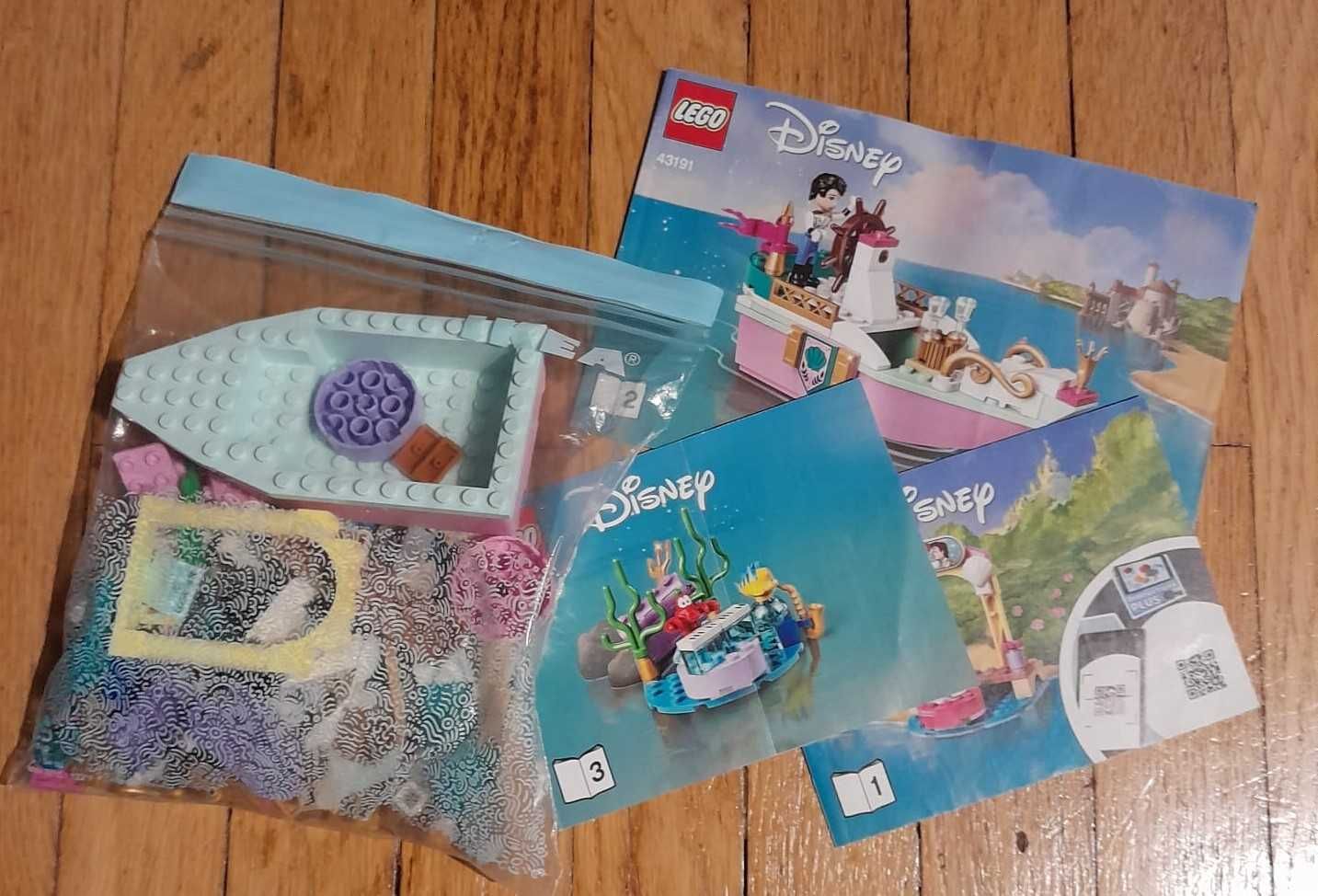 Lego Disney Princess - Barca de festivitati a lui Ariel