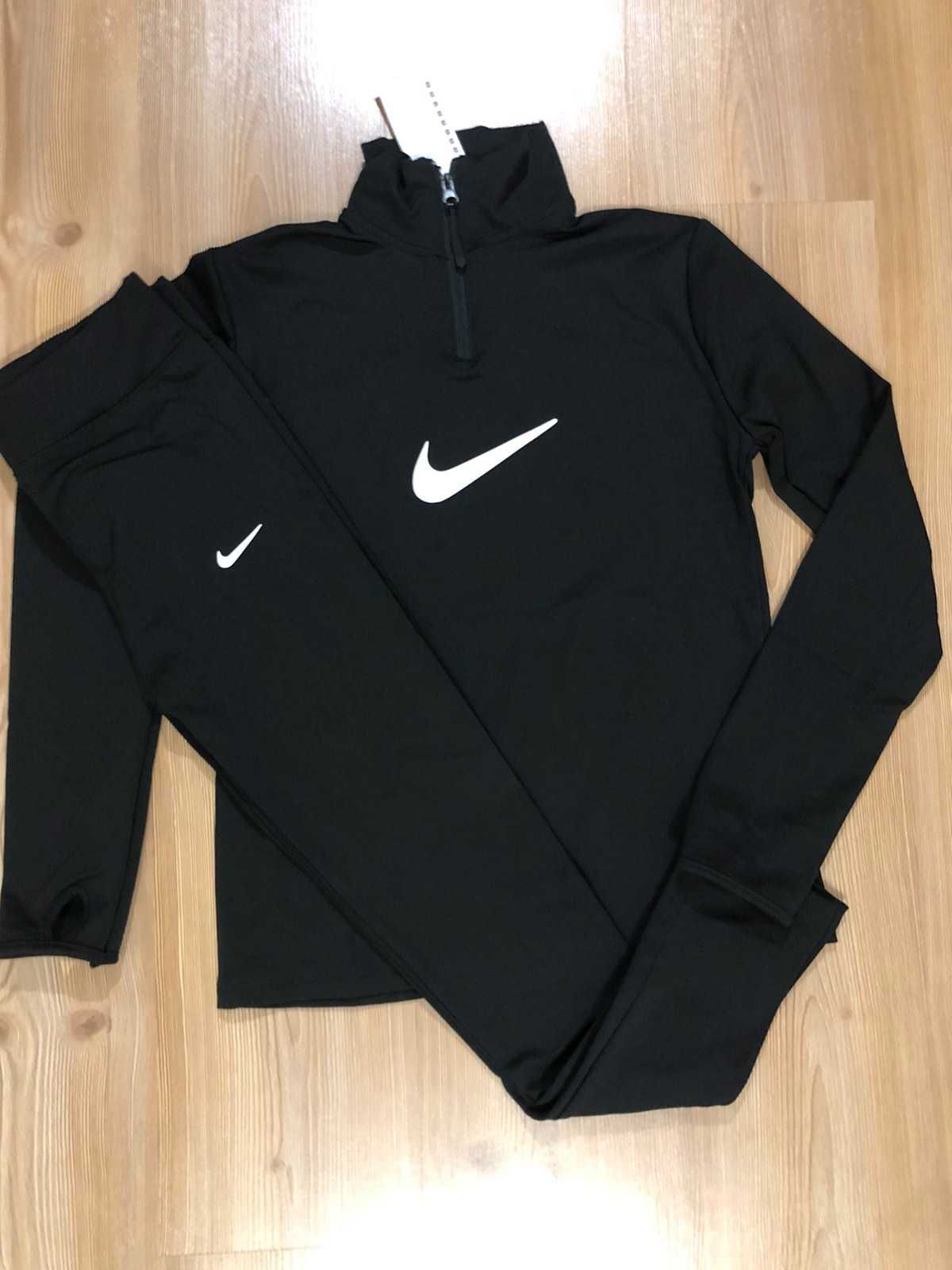 Дамски спортни комплекти NIKE, Nike Pro