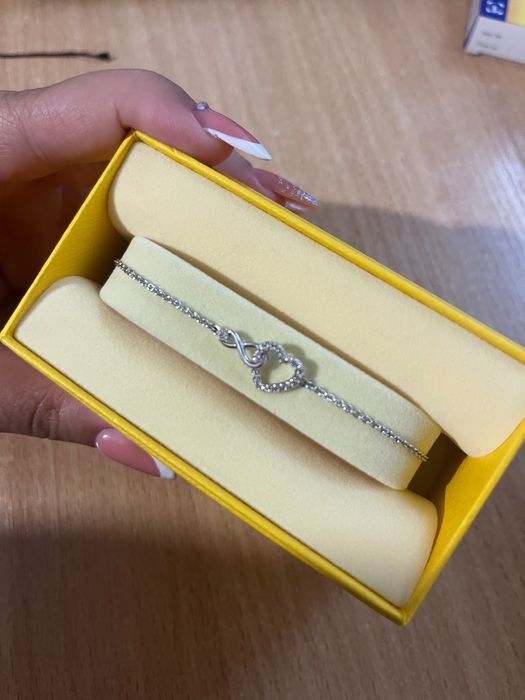 Гривна Swarovski