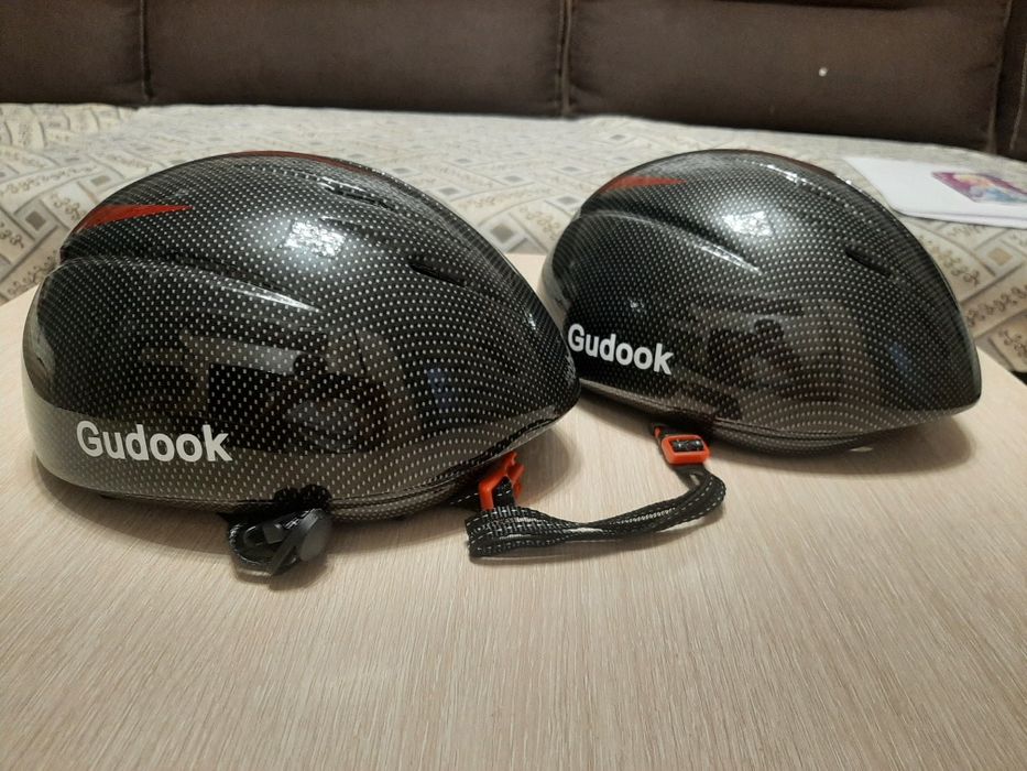 Продам новые шлема