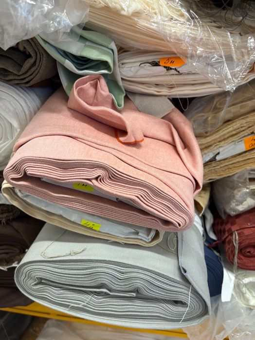 Платове/текстил на дребно и едро