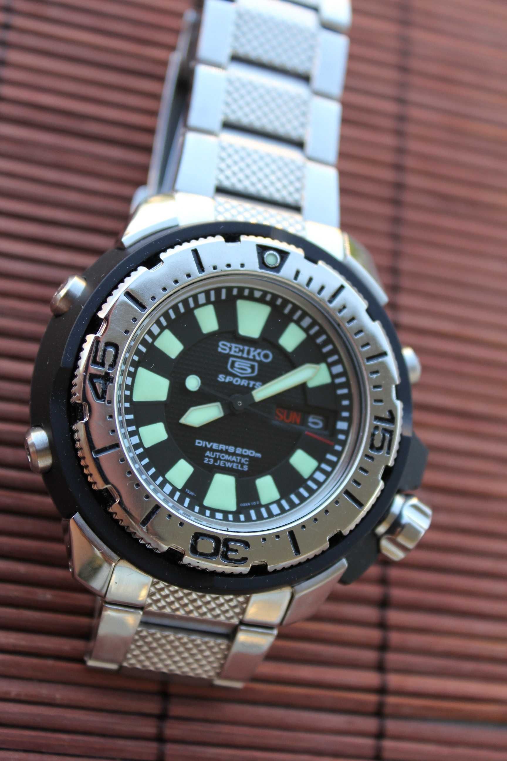 Часовник Seiko 5