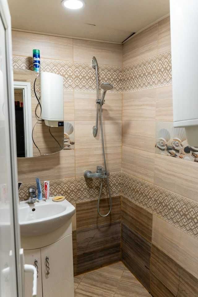 Продава се Тристаен апартамент в Шумен, Херсон - 89 кв.м за 1547 €/кв.м - Снимка #4