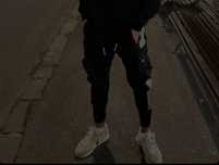Vând panataloni vagabond