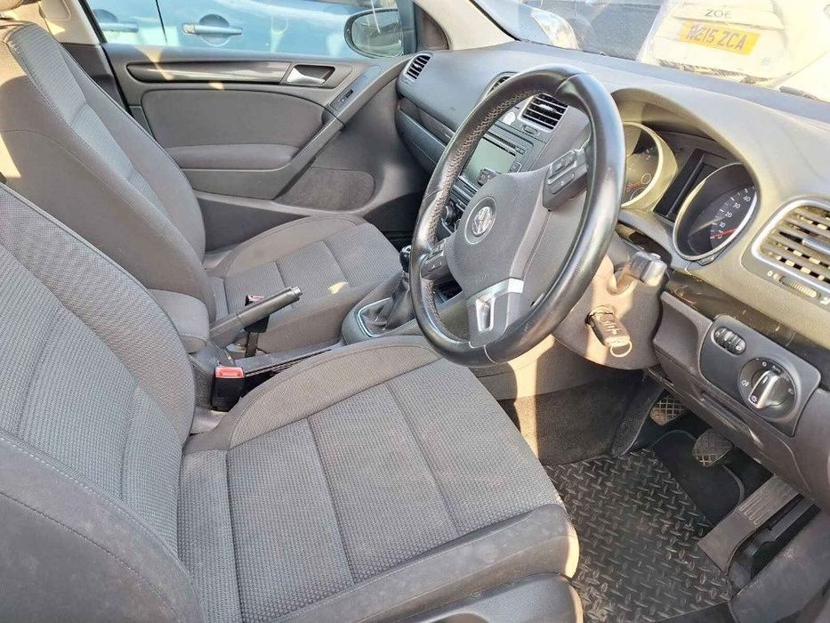 Carcasa filtru aer Volkswagen Golf 6 2012 HATCHBACK 1.6 TDI