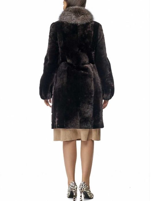 Елегантно дамско палто