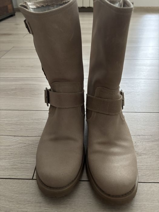 Gheata dama din piele