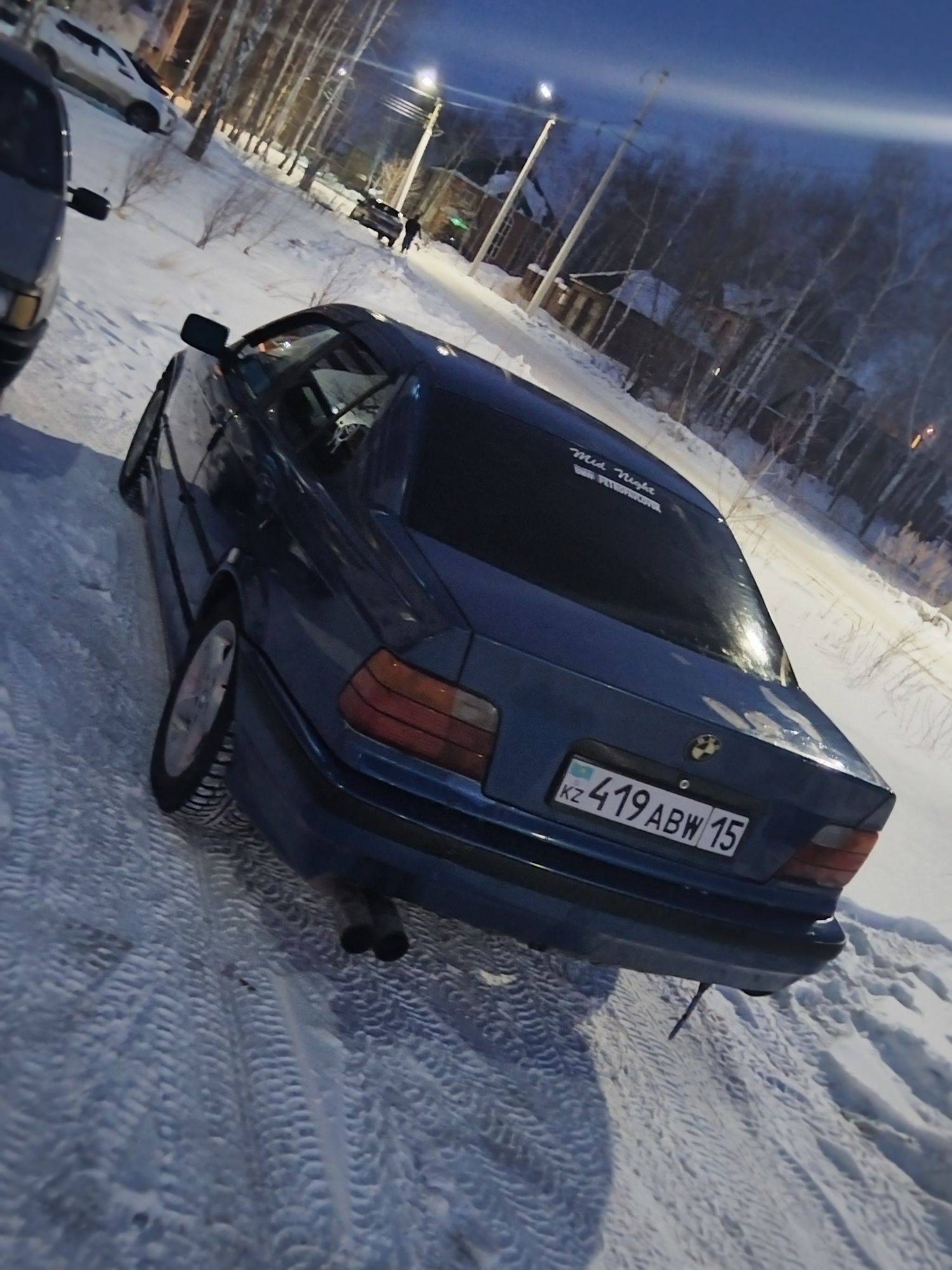 Продам    бмв  3