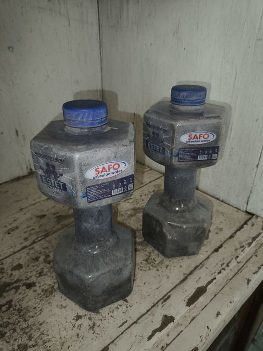 Gantel 4kg-+250gram donasi 60000juft 100000 kelishamiz