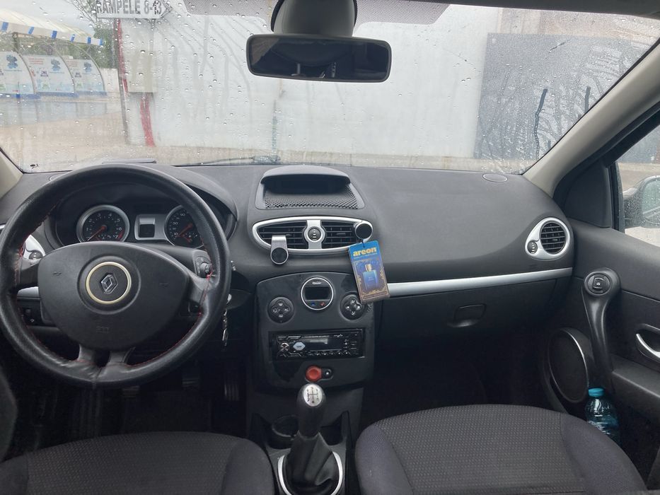 Vand clio3 1.6 16v 112cp an2007
