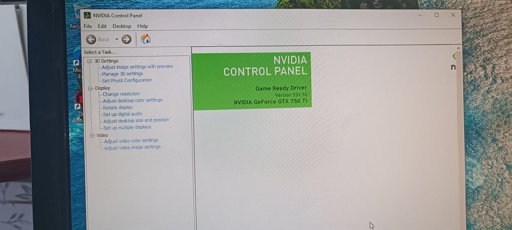 PC complet Dell optiplex 980, HDD SSD 250 Gb, video Nvidia GTX 750
