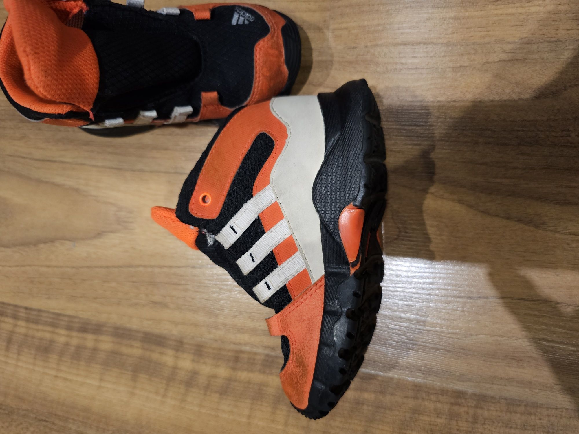 Зимни детски обувки Adidas