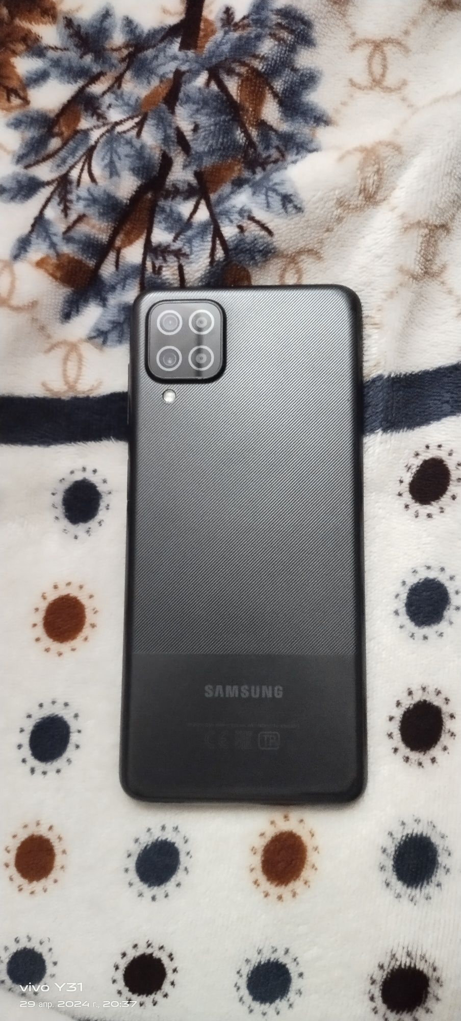 Samsung A12 64 gb