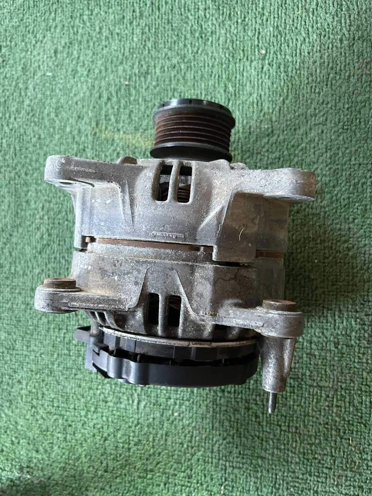 алтернатор VW golf 5 , Passat 6, Audi A3 модели 2003-2010г. #006S.