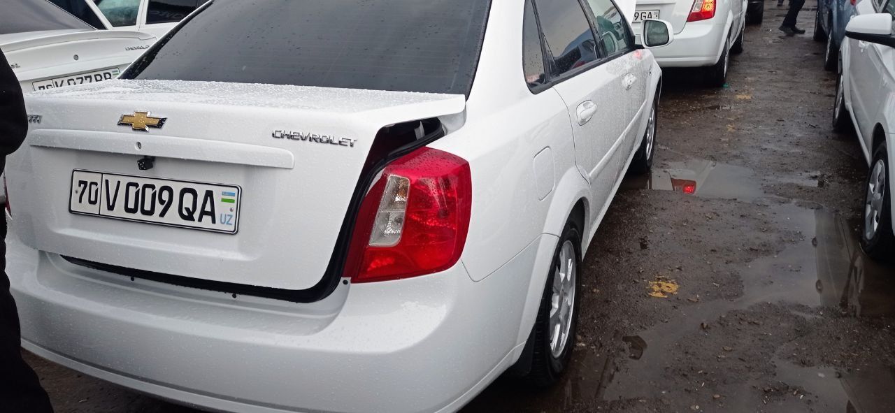 Chevrolet gentra