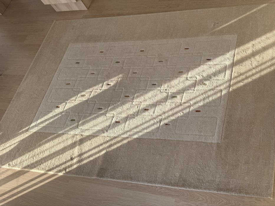 Килим – 342 × 237 см