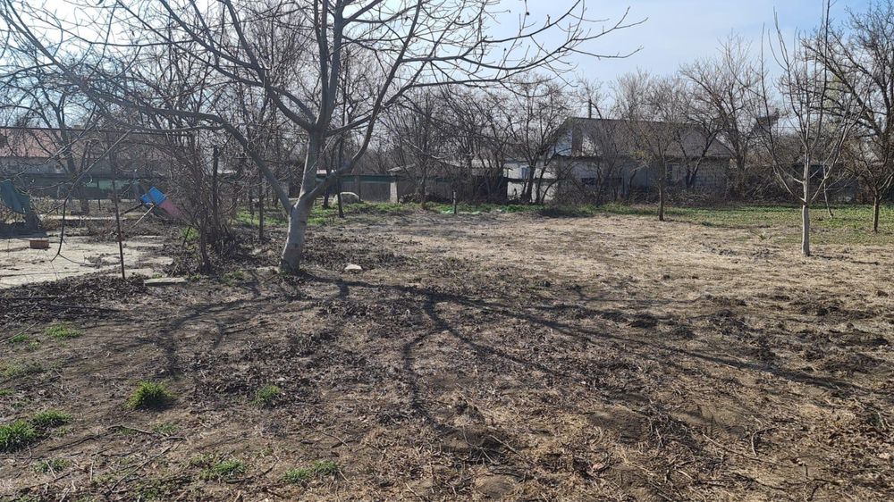 Casa de vanzare in Dridu-Ialomita, curte spatioasa, utilitati, 50km B