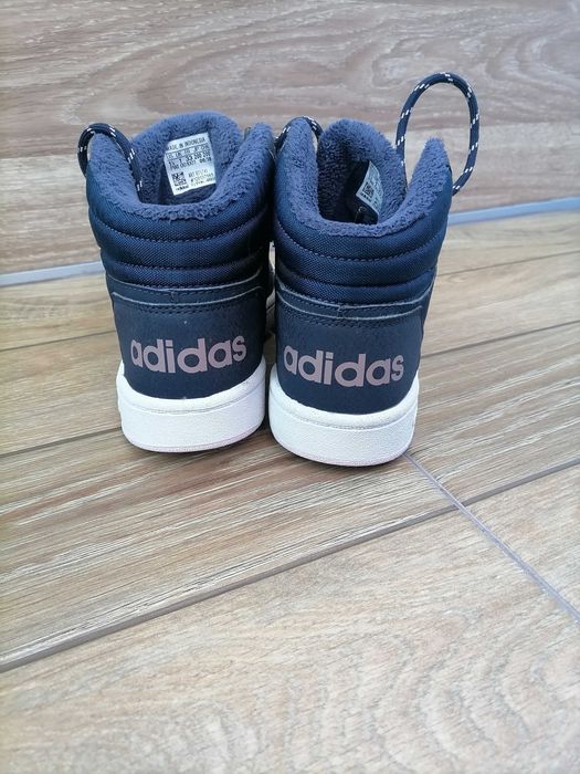 Adidas 33 номер.