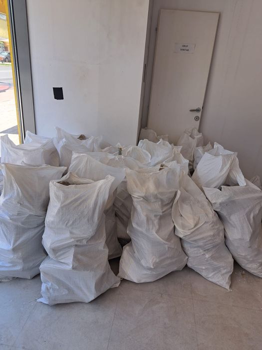 Debarasari apartamente