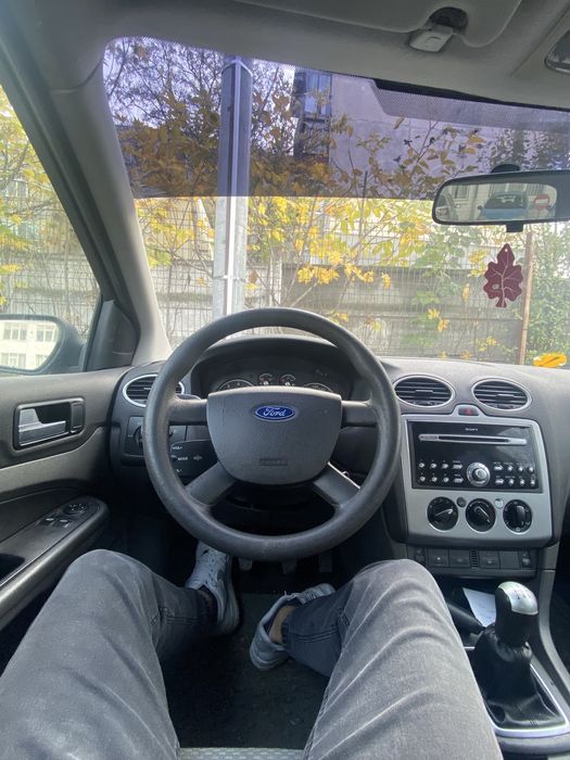 Ford focus 2 1.6 benzina+gpl