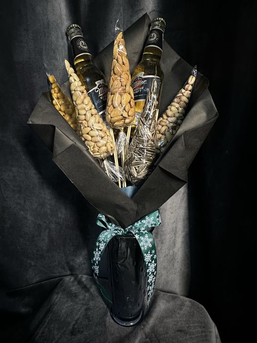 Подарочные букеты и боксы