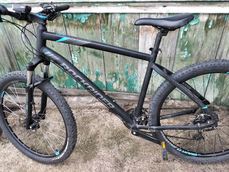 Vând bicicleta Rockrider ST520