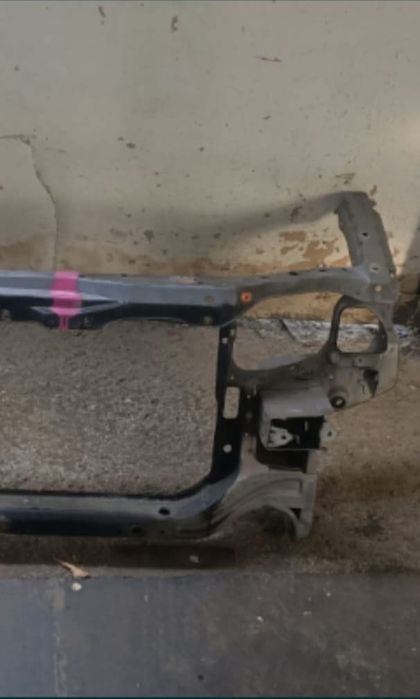 Продам ноускат голый телевизор приводной Тайота калдина,карина е