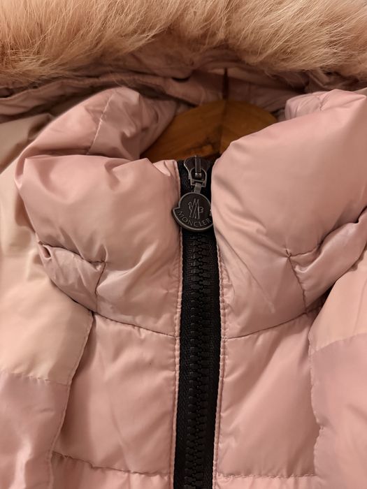 Оригинални якета Moncler гъши пух косъм от лисица