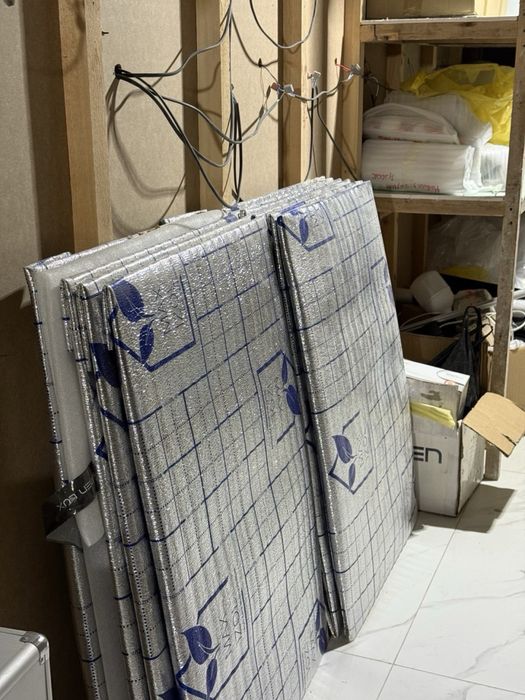 Зеркало с подствесткой