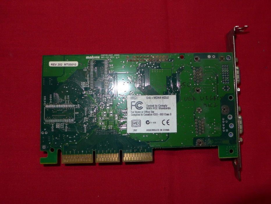 Антика :Ретро видеокарта Matrox Millenium G450 LE AGP