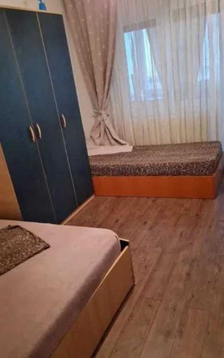 Дава се под наем Тристаен апартамент в Пловдив, Христо Смирненски - 90 кв.м за 260.1 € - Снимка #2