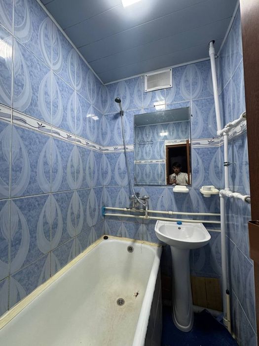 2 xonali kvartira sotiladi