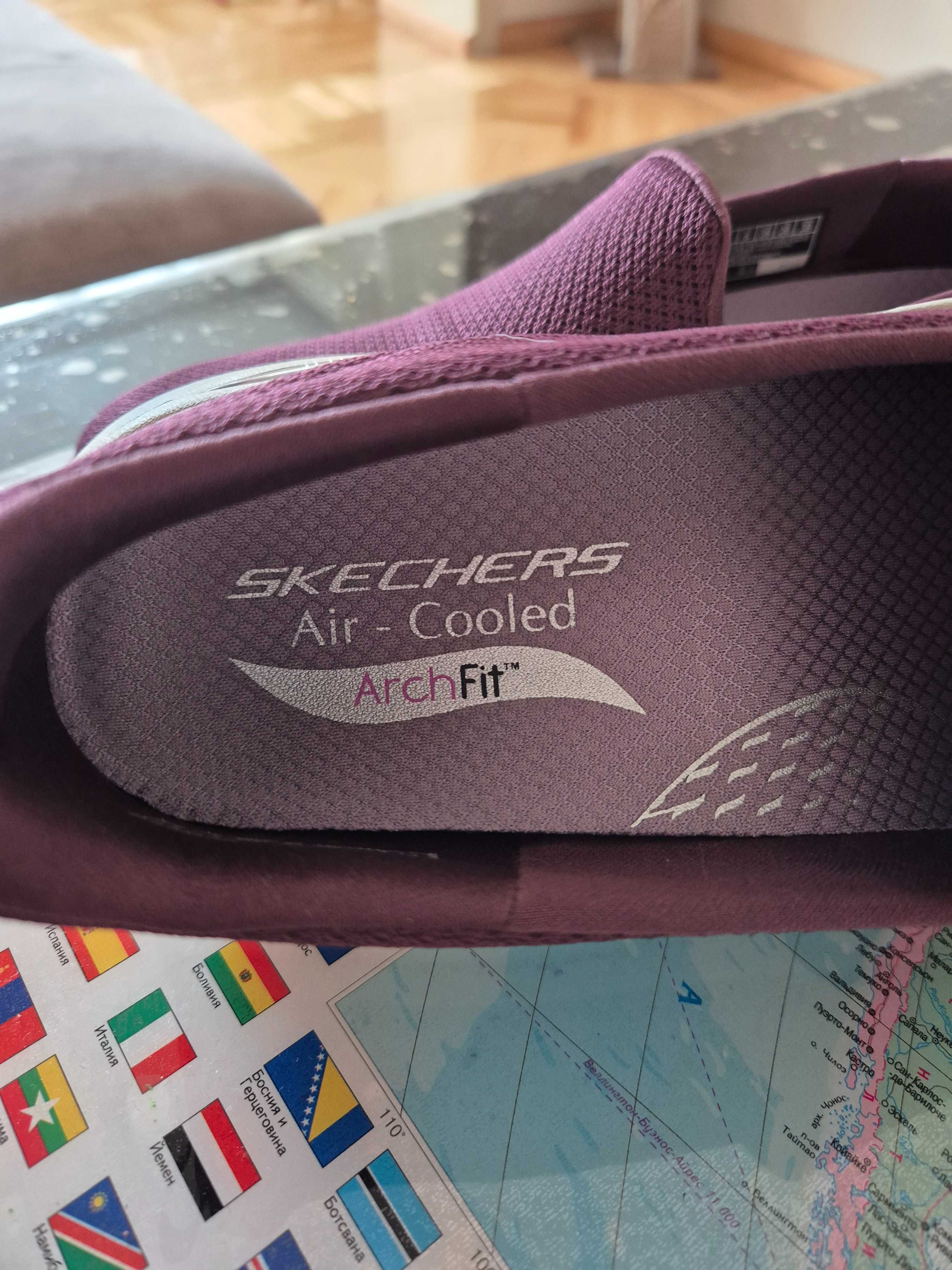 Слипоны Skechers