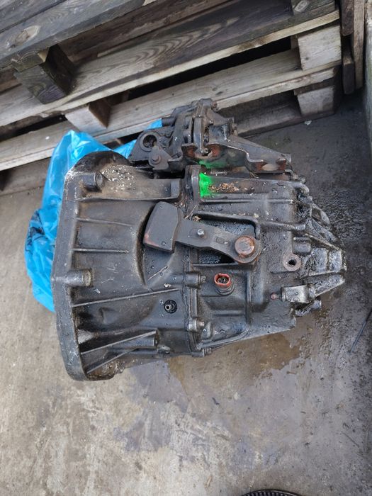 Vând Cutie Renault Traffic Opel Vivaro 2012 2.0dci euro5  PF6024