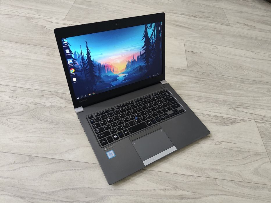 Toshiba I7 6500 8/256 M2 ssd