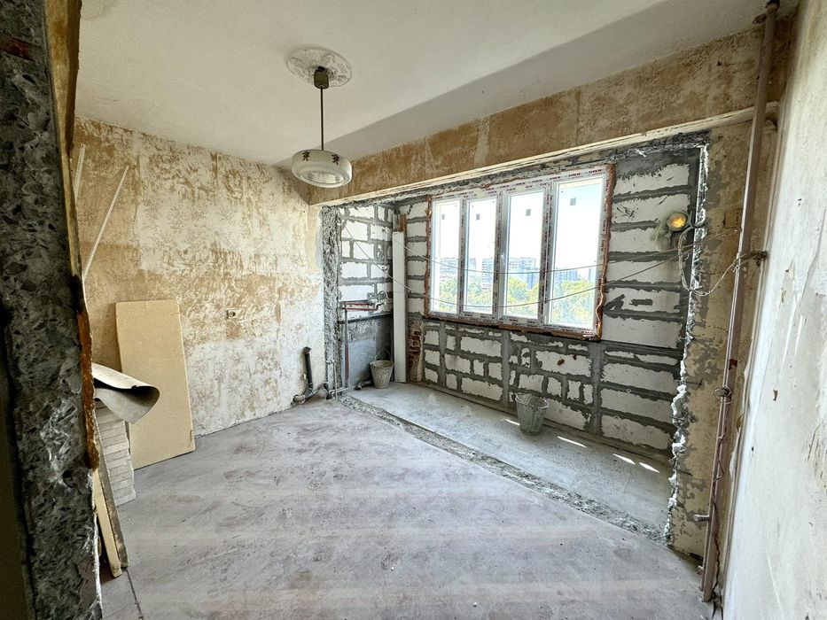 Продава се Двустаен апартамент в Бургас, Славейков - 64 кв.м за 1735 €/кв.м - Снимка #1