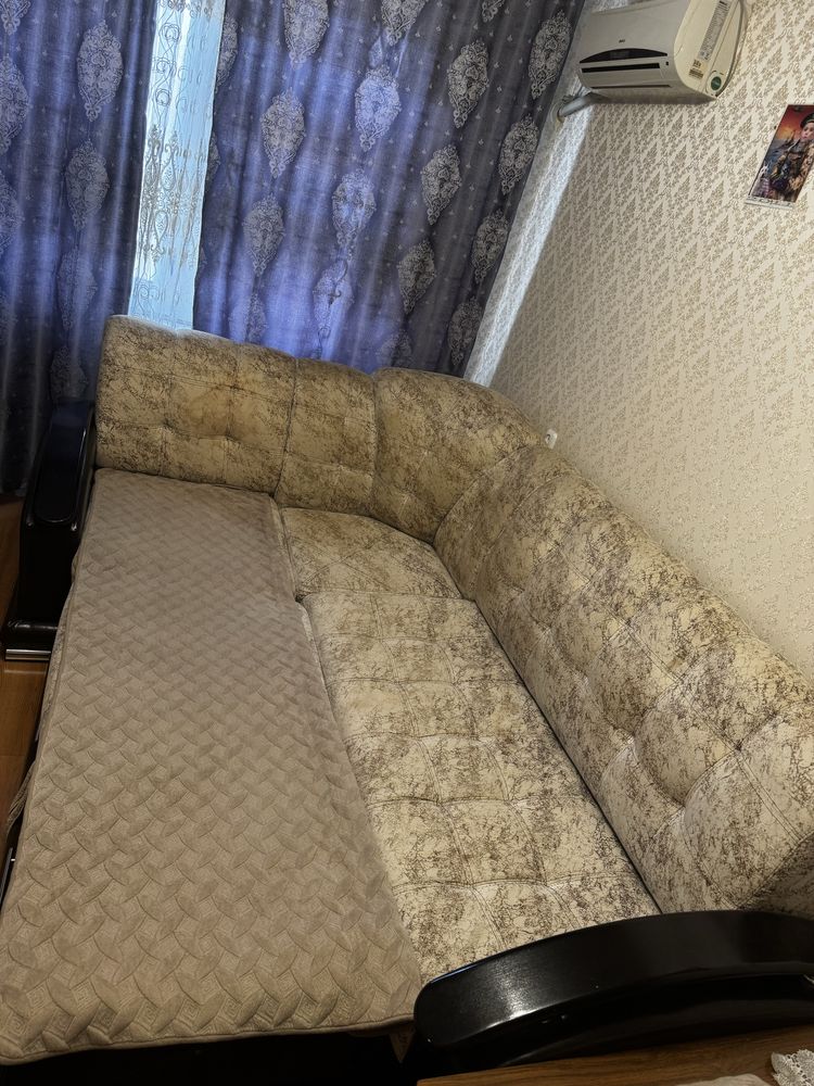 Продам диван в отличном состоянии