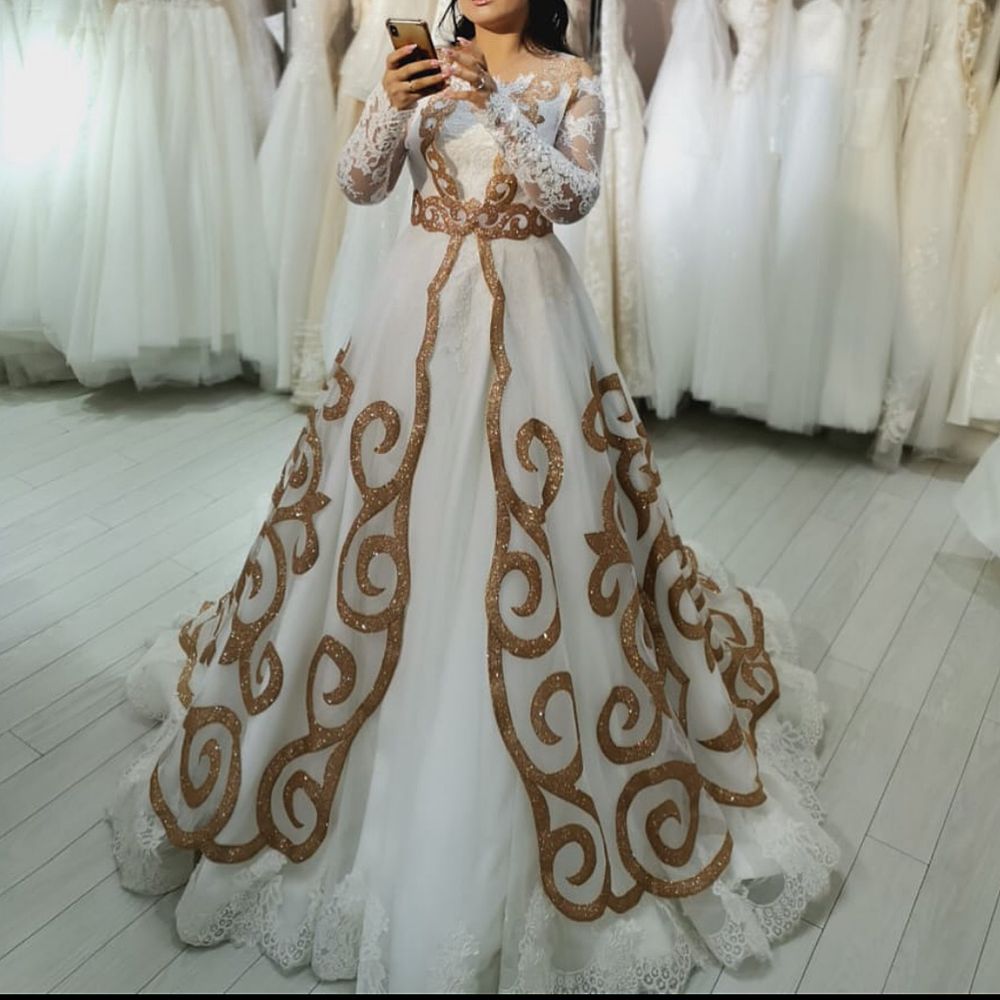 Продам Свадебное платье , размер 48 , 50