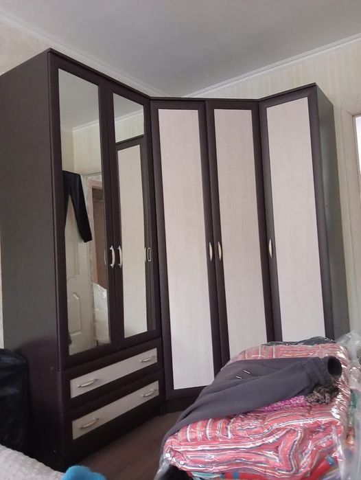 СРОЧНО! Продам шкаф