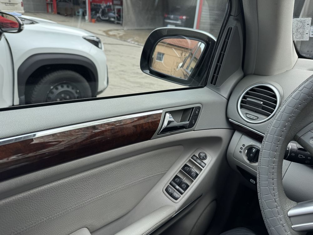 Mercedes gl 320 7 местен