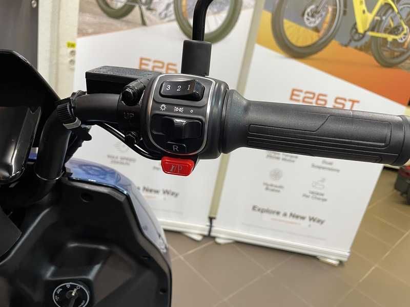 Scuter Electric EQUICKEY F6 2000W 25 km/h Autonomie 120 km FĂRĂ PERMIS