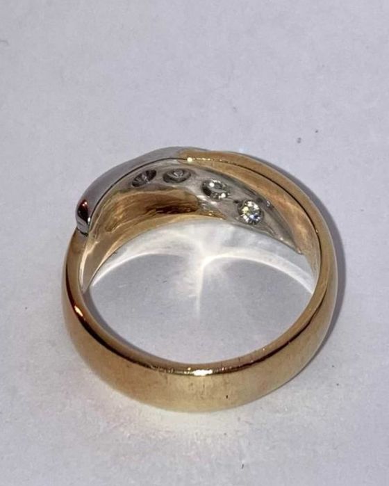 Inel de aur galben 14k cu 4 diamante 0.40ct montate in aur alb 7.80gr