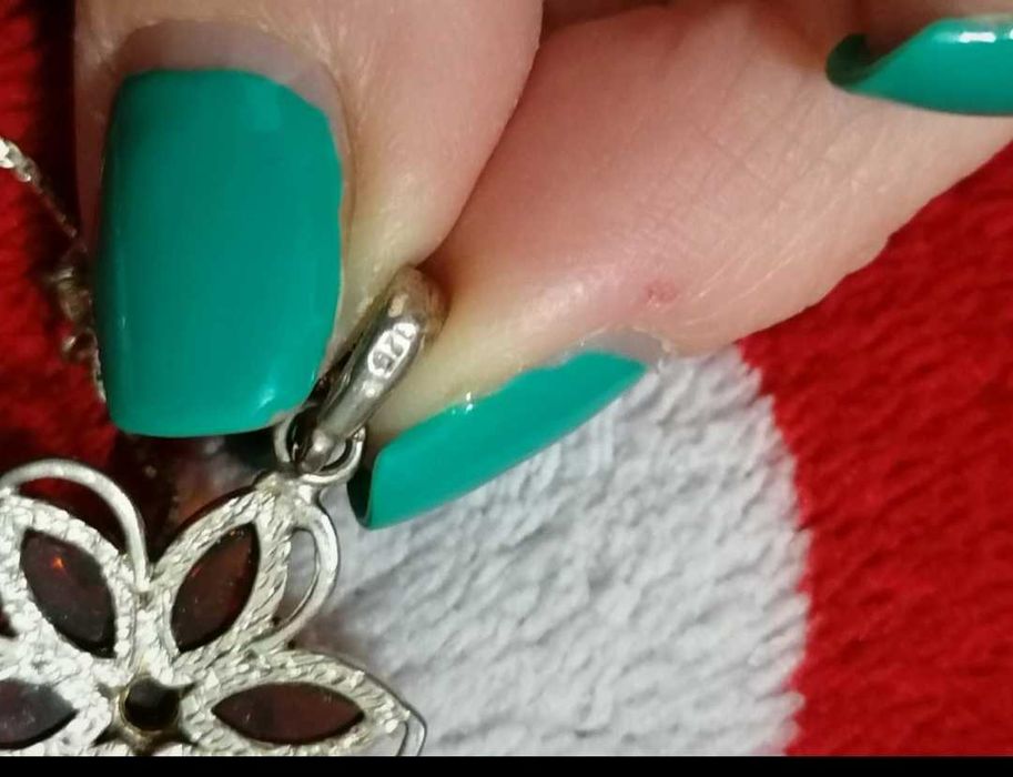 Lant argint cu pandant floare cu chihlimbar