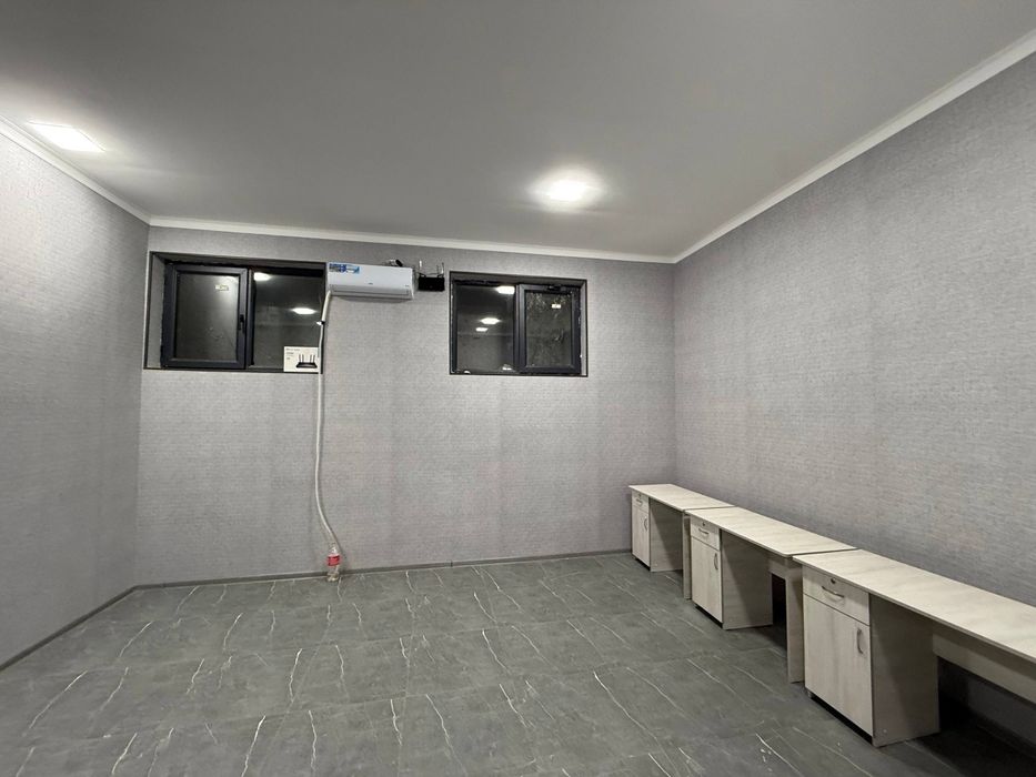 Аренда. Офис в аренду. Новый офис в аренду цокольный этаж