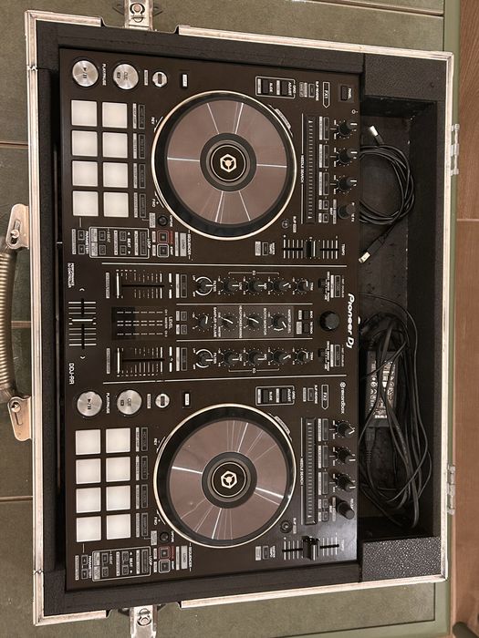 Consola DJ Pioneer DDJ-RR Rekordbox