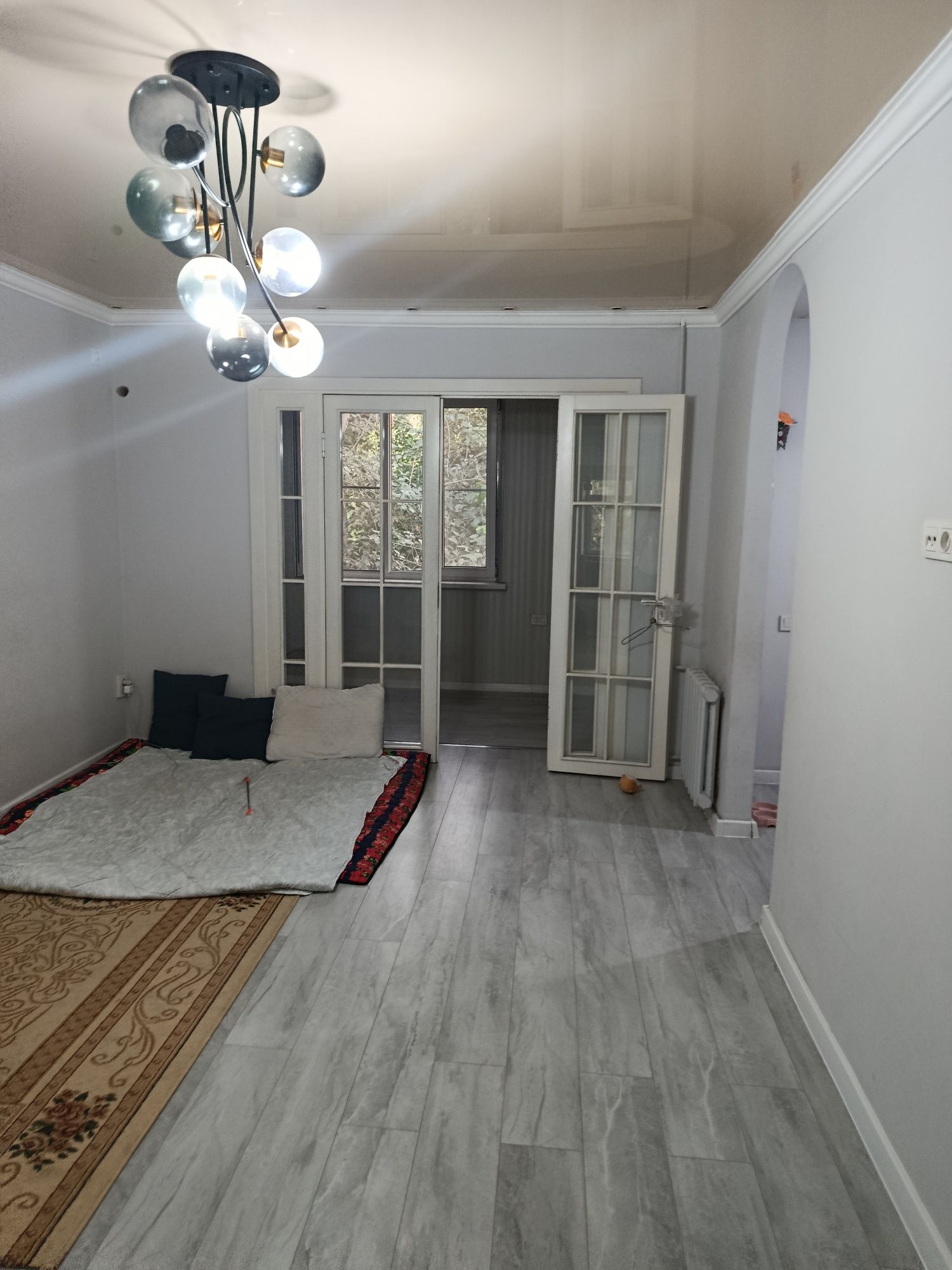 Продается 2ком 2х6 балкон Ялангач ЭКО базар