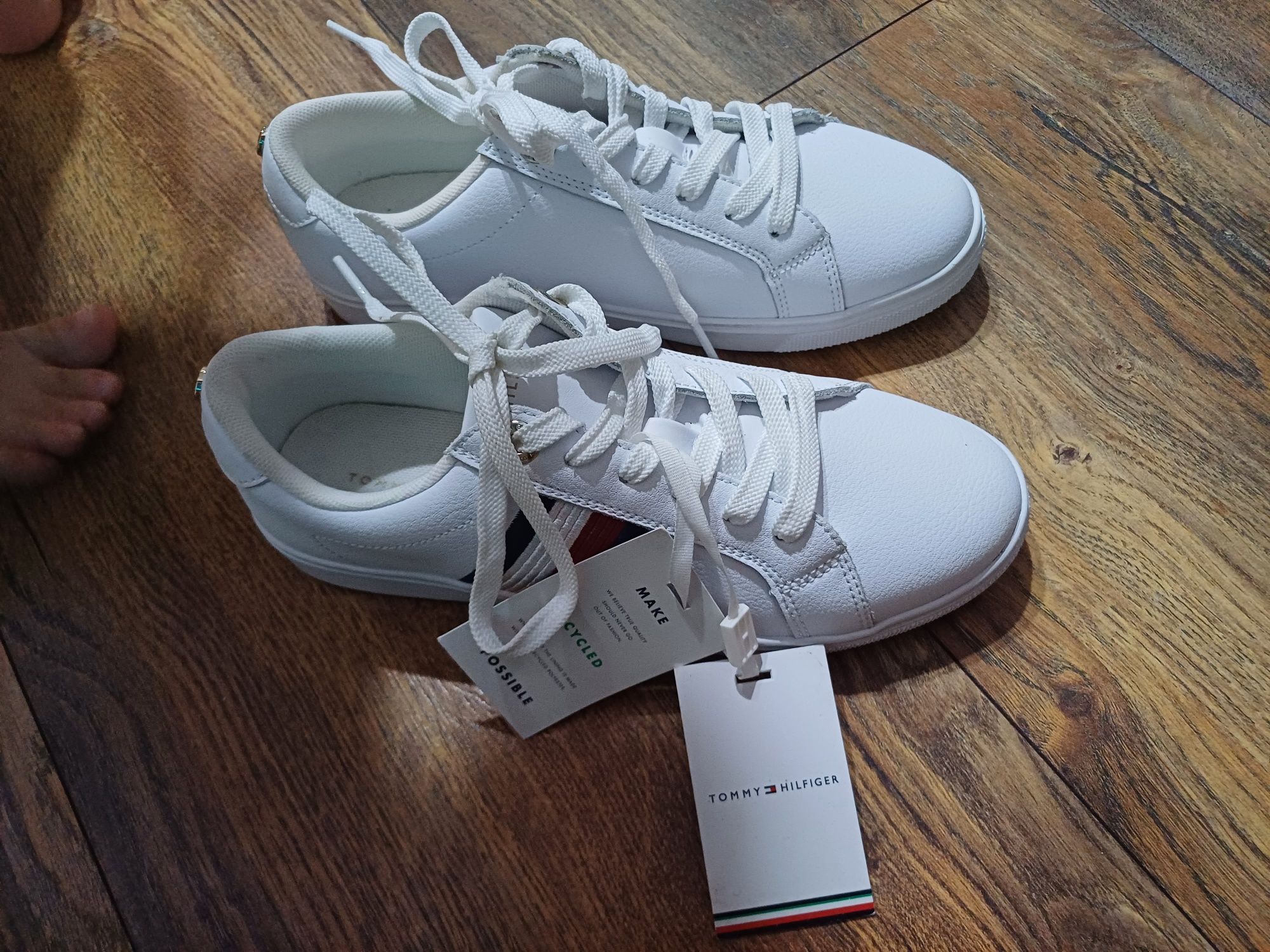 Детски ниски сникърси Tommy Hilfiger